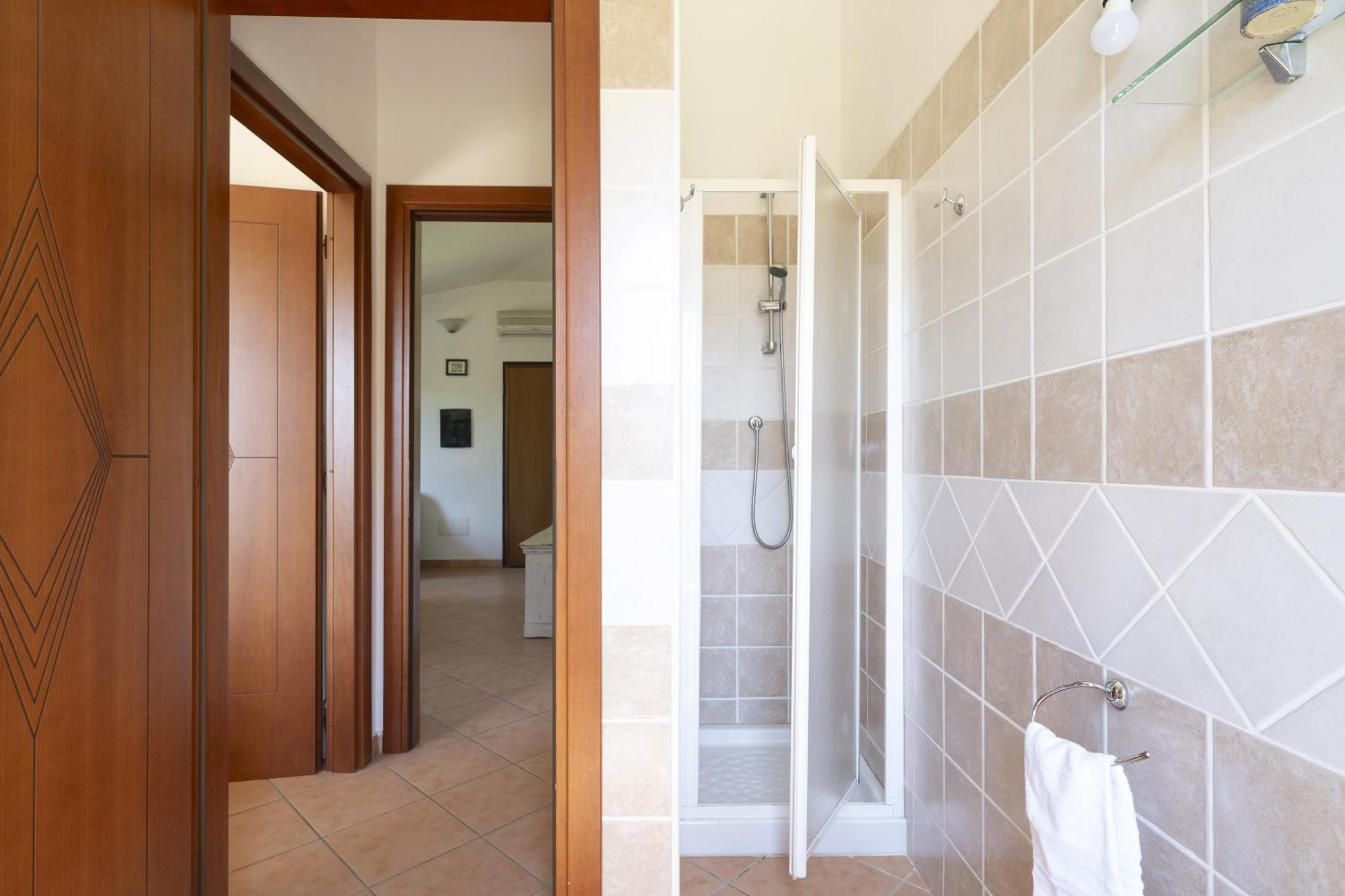Casa Vacanze Lolivastro Àrbatax Exteriér fotografie
