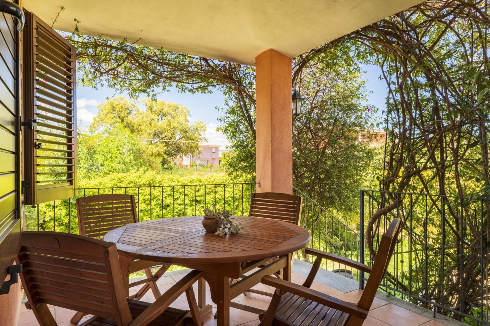 Casa Vacanze Lolivastro Àrbatax Exteriér fotografie