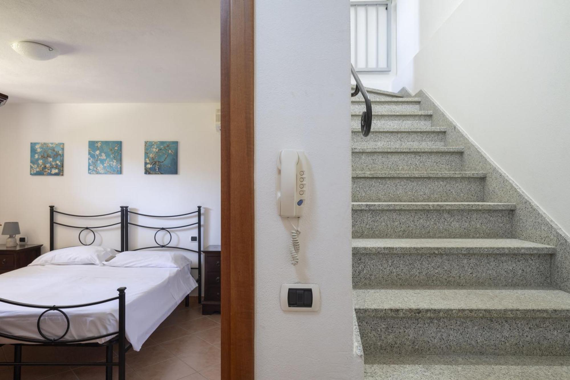 Casa Vacanze Lolivastro Àrbatax Exteriér fotografie